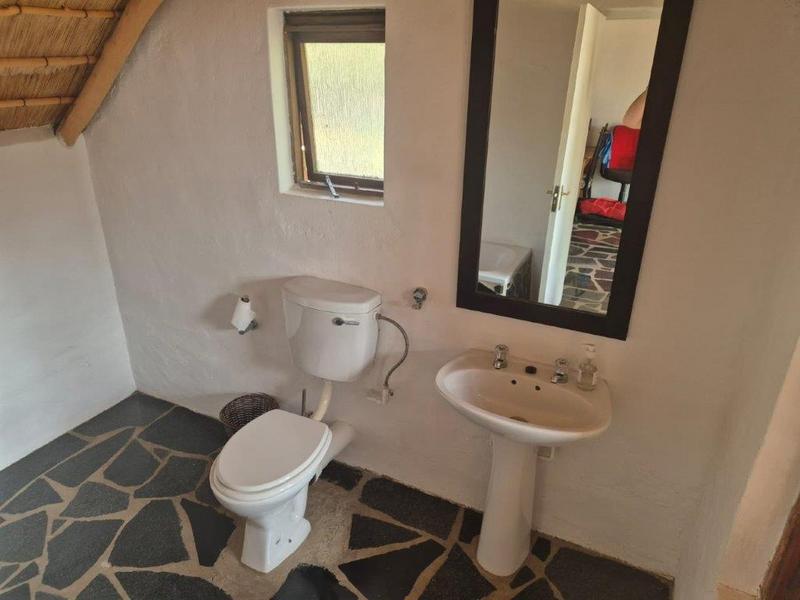 6 Bedroom Property for Sale in Ladybrand Free State